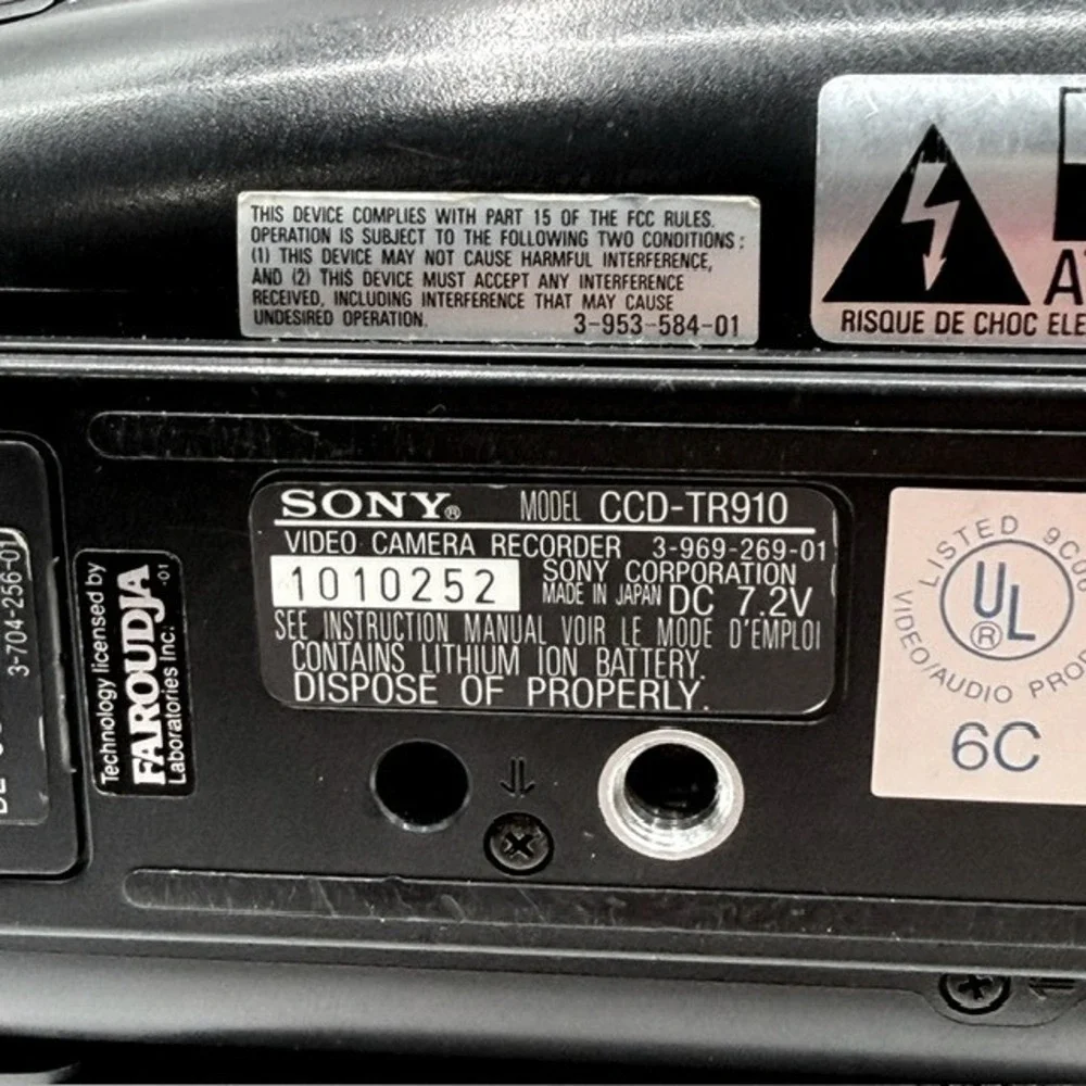 Sony Handycam Video Hi8 CCD-TR910 Camcorder 30x Digital Zoom PARTS ONLY